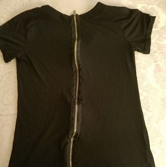 Top - Picture 2 of 3